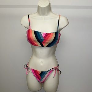 - billabong bikini!!